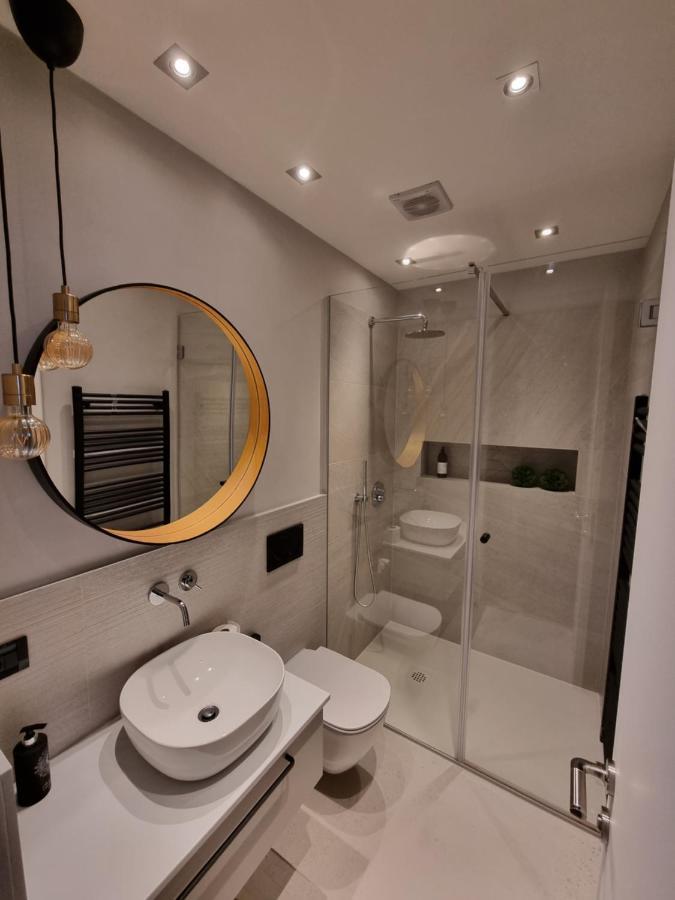 Arena Design Apartments With Free Private Parking And With A Terrace PUY Eksteriør bilde