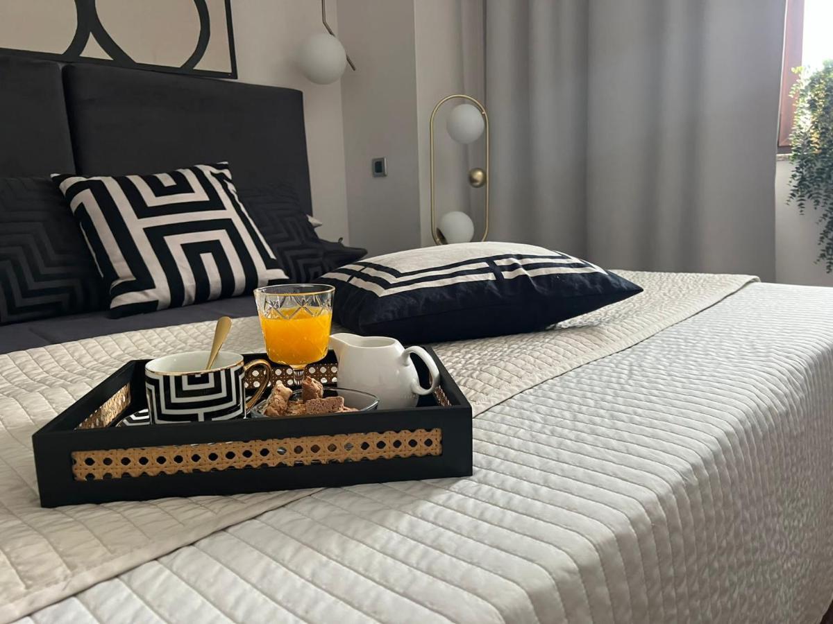 Arena Design Apartments With Free Private Parking And With A Terrace PUY Eksteriør bilde