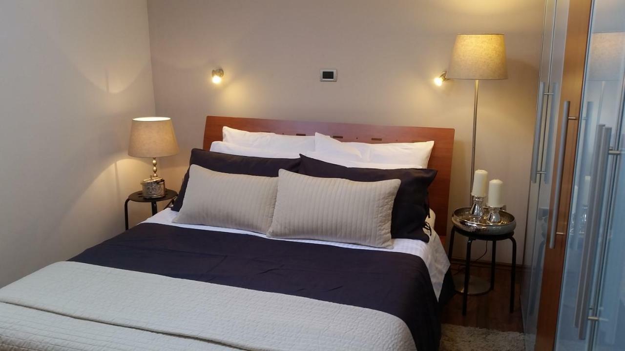 Arena Design Apartments With Free Private Parking And With A Terrace PUY Eksteriør bilde