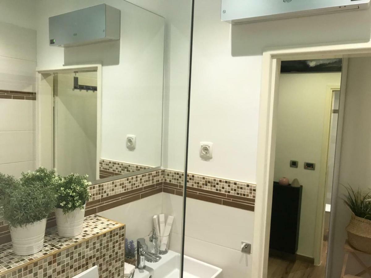 Arena Design Apartments With Free Private Parking And With A Terrace PUY Eksteriør bilde